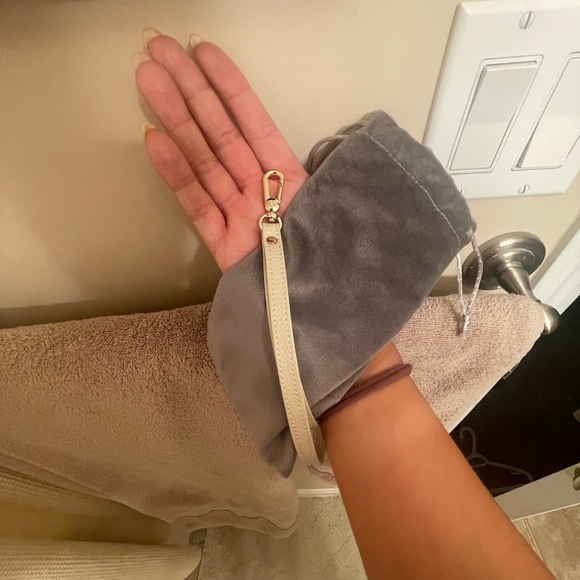 iPhone Pro case and wallet - Picture 5 of 5